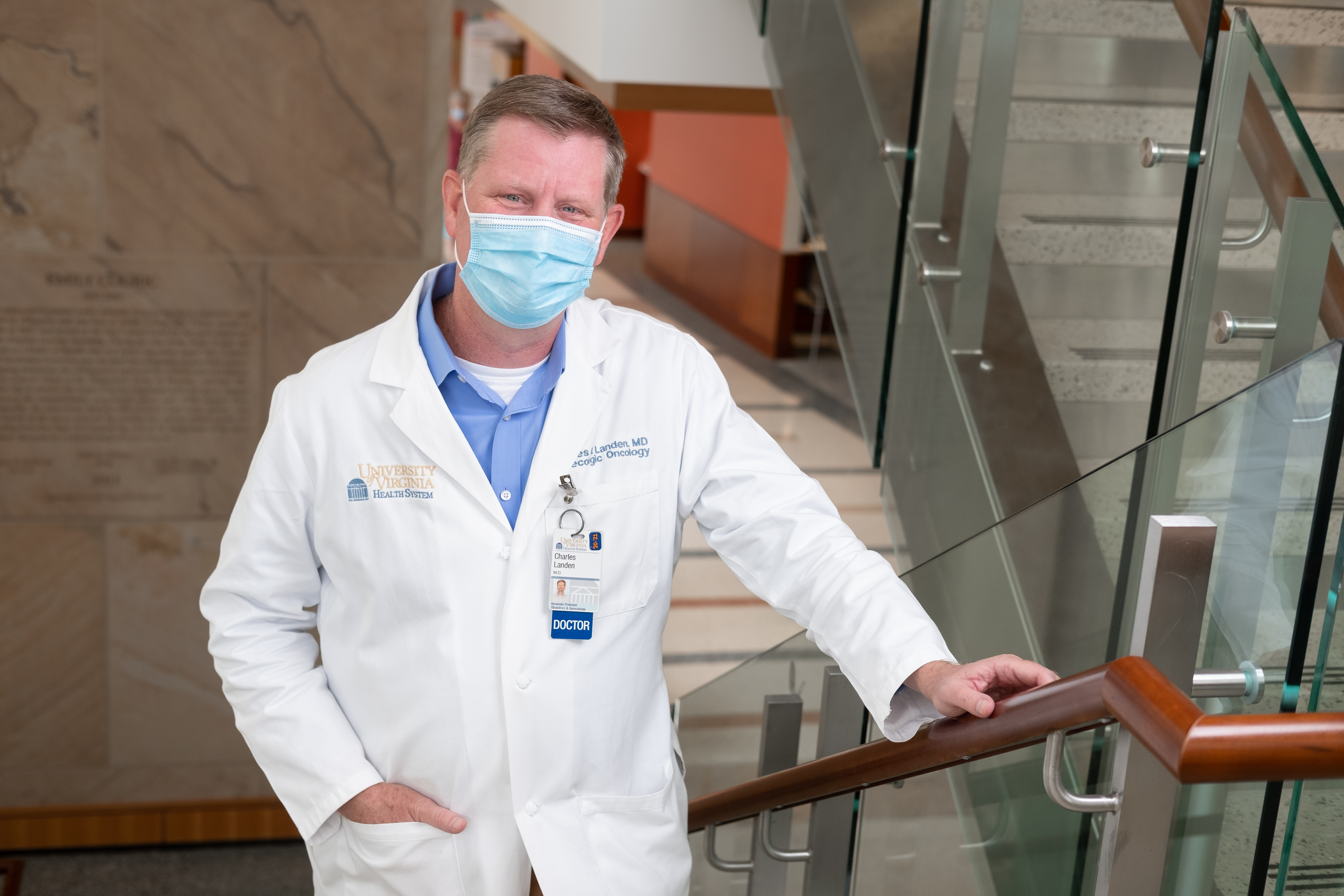 Dr. Landen stands in the cancer center