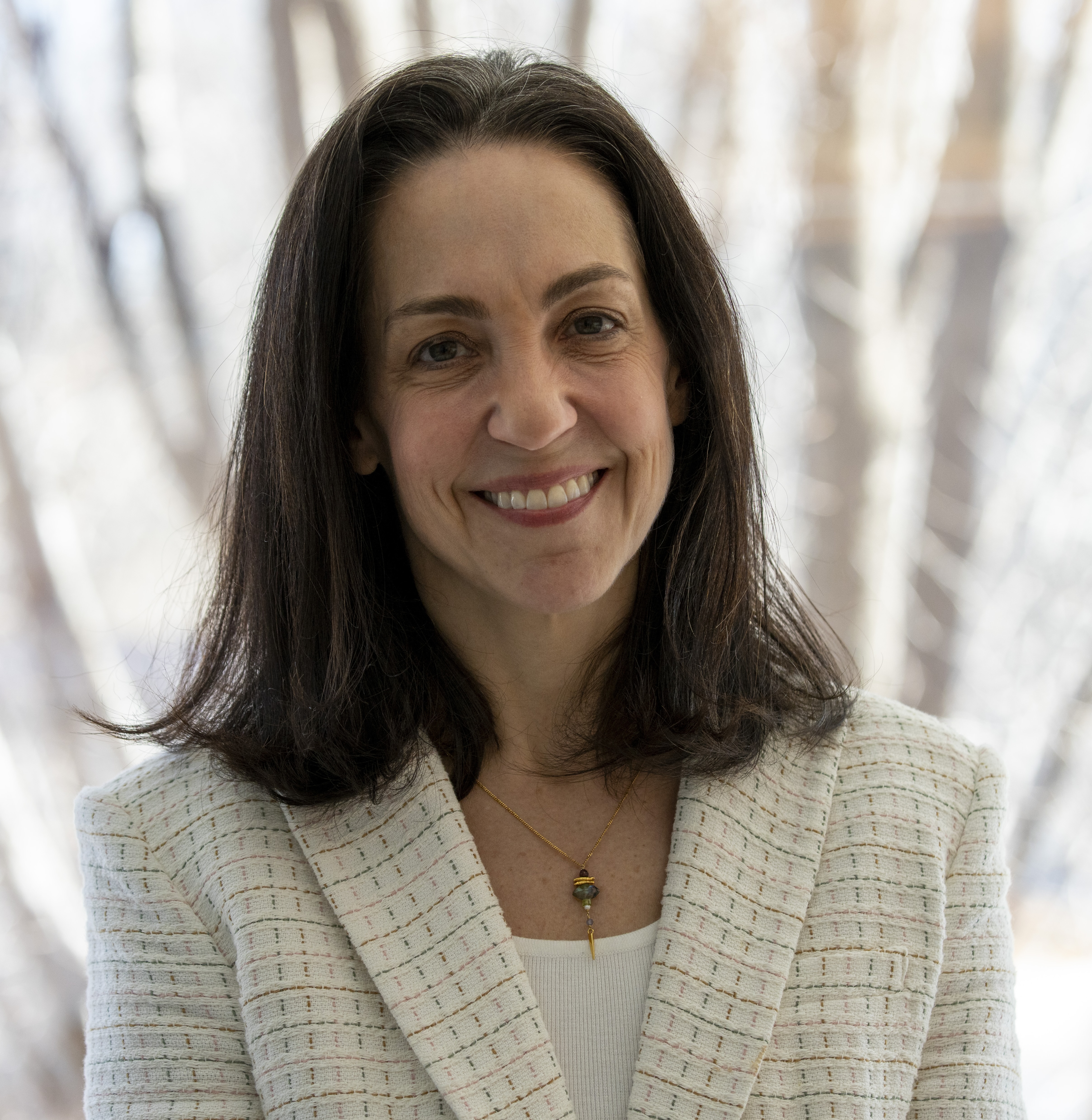 Shayna L. Showalter's headshot