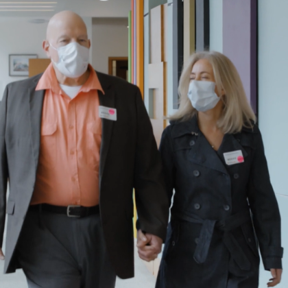 VIDEO: Bob and his wife walk through the cancer center
