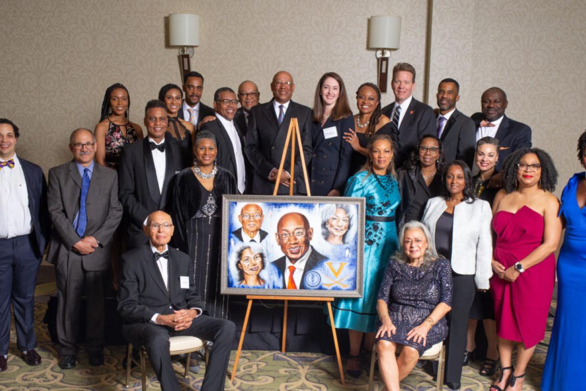 group of alumni with SOM Deans